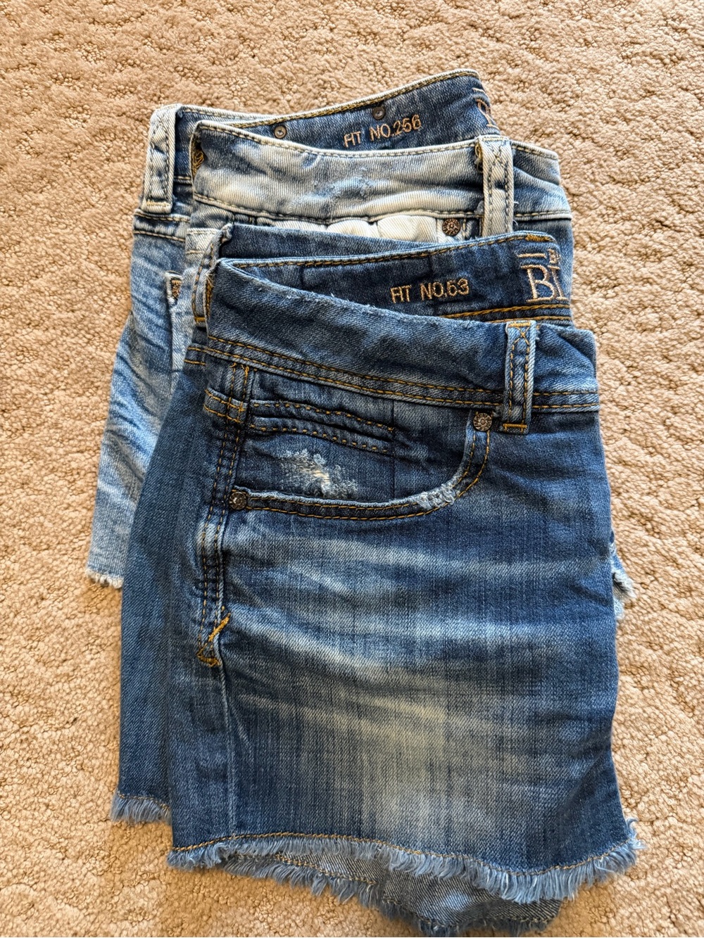 Buckle Blue Distressed Frayed Hem Jean Shorts - Picture 3 of 3
